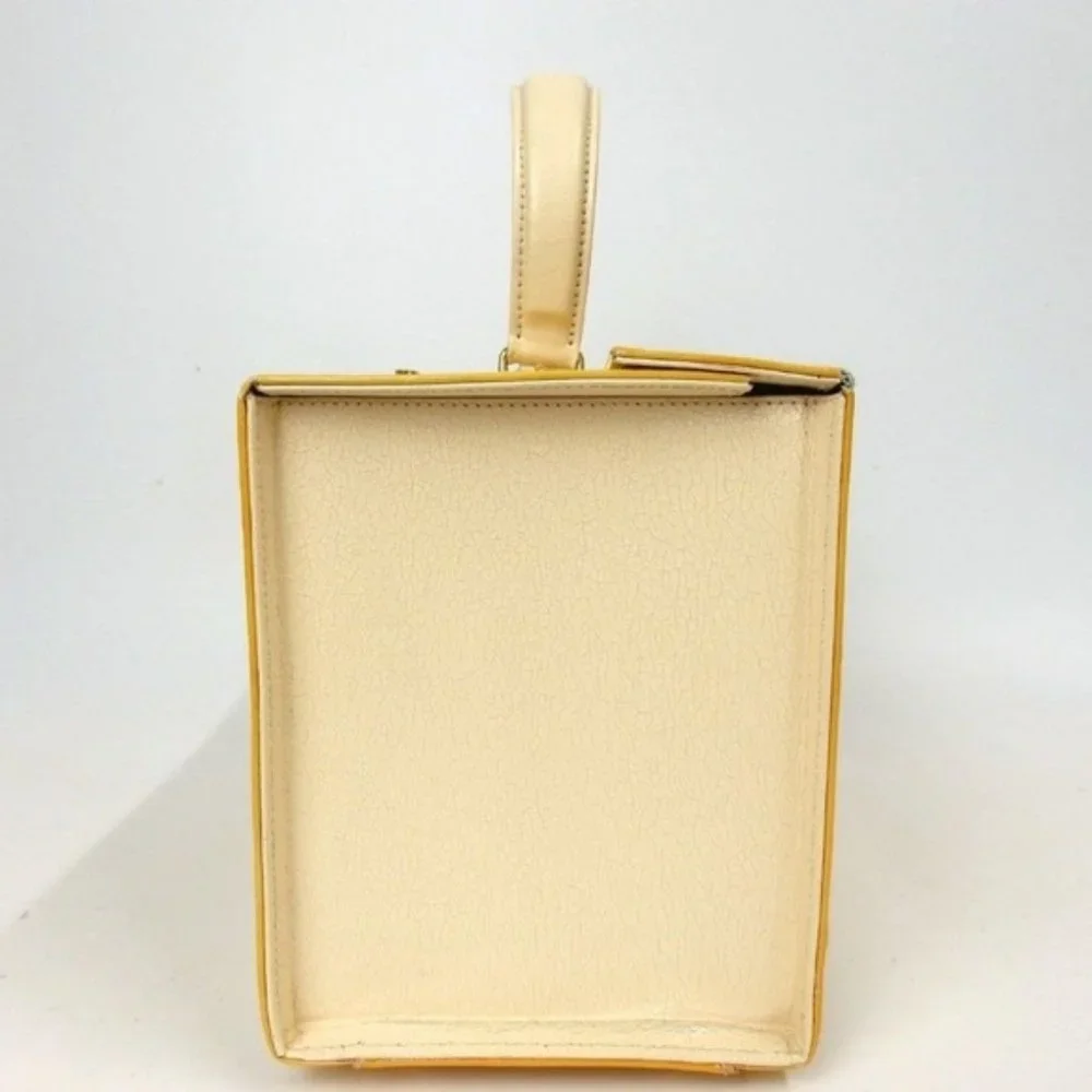 Fendi business type bag very rare suitcase yellow - Picture 4 of 6